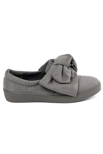 Graue Schuhe mit Verschluss...