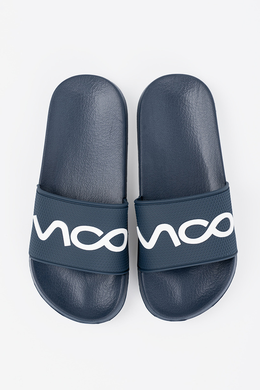 Dunkelblau Hausschuhe mit einer Notiz