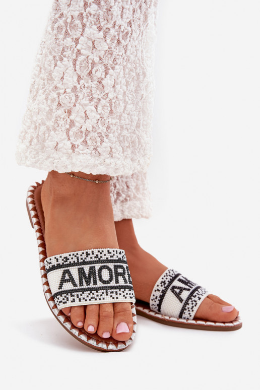 Damenhausschuhe mit breiten Absätzen Mit Dekoration Amore Zueiße Farbe Avelina