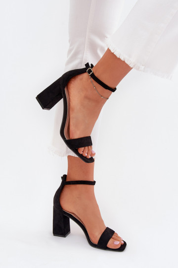 Damen-Sandalen mit hohen Absätzen Z aus Öko-INildlederu schZuarze Farbe Elirae 2