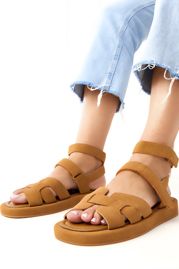 Rote Sandalen mit Knöchelverschluss Maimuna