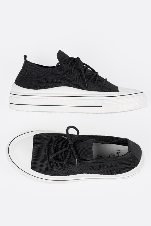 Ein überzeugendes Stilvollll Schuhe schZuarze Farbe z ozdobnym Schnürsenkelm