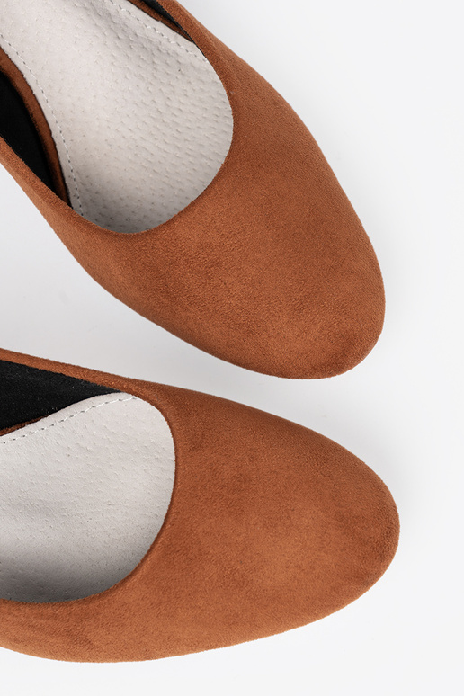 braune Farbe High Heels z ozdobnym Silberm obcasem braune Farbe High Heels z ozdobnym Silberm obcasem