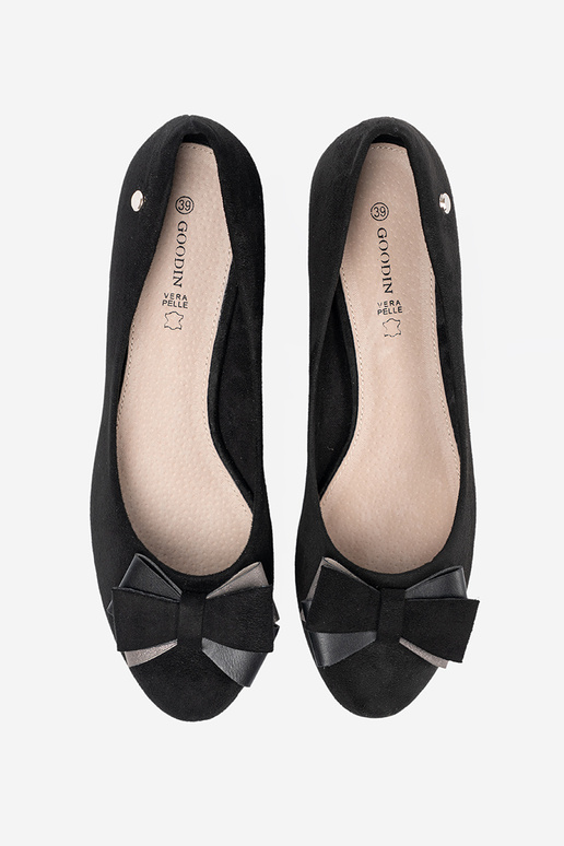 schZuarze Farbe High Heels mit einer Schleife an der Ferse schZuarze Farbe High Heels mit einer Schleife an der Ferse