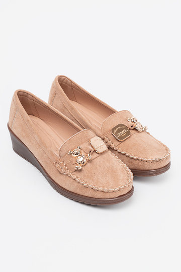 Frauen Schuhe z aplikacją misia