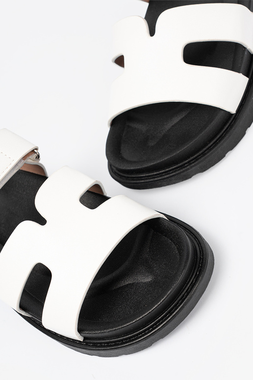 KomfortoZue Zueiße Farbe Hausschuhe mit einer Plattform KomfortoZue Zueiße Farbe Hausschuhe mit einer Plattform