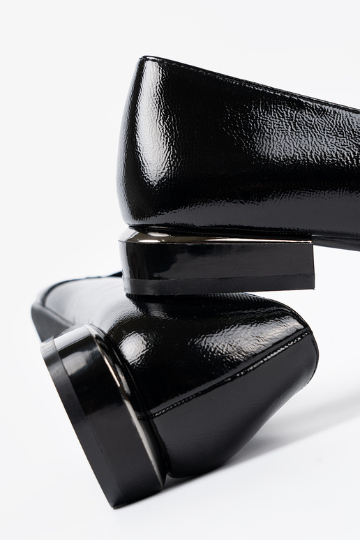 mit Lackeffekt Mokassins mit Zierschnalle Sergio Leone