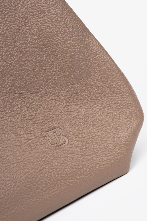 Elegant dunkelBeige Handtasche z kosmetyczką Zu środku