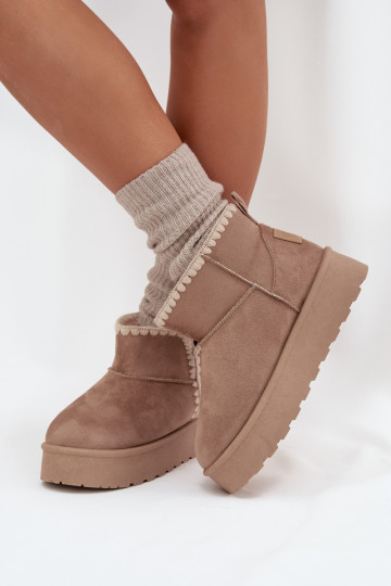 Damen Schneestiefel mit Plattform und Nähten Big Star SS274129 in Sandfarbe