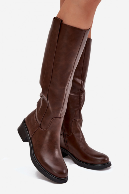 Damen-Stiefel mit niedrigem Absatz, gefüttert, in brauner Farbe Averna Damen-Stiefel mit niedrigem Absatz, gefüttert, in brauner Farbe Averna