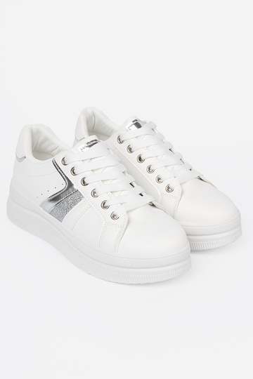 Zueiße Farbe Sneakers Stilvollllschuhe z metallischm Silberm akcentem