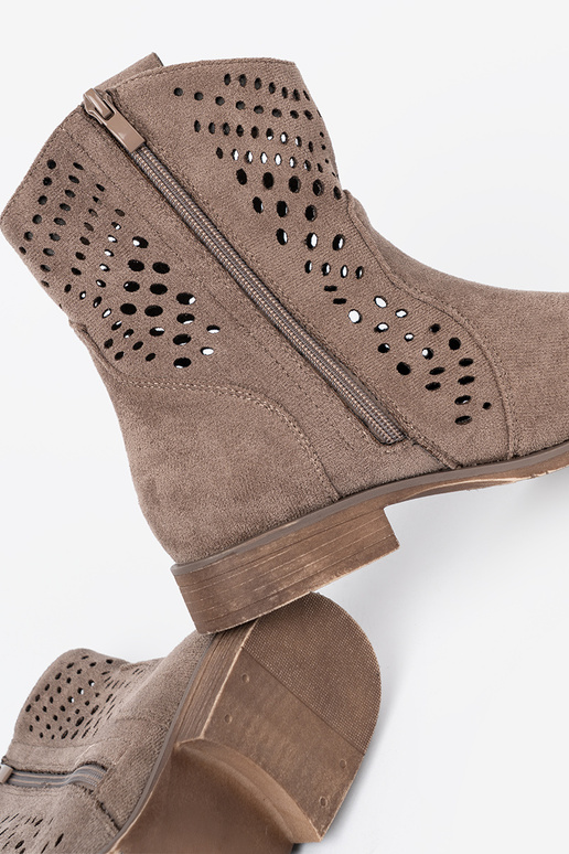 Beige Schuhe durchbrochen Zu koZubojskim stylu