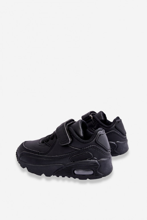 Kindersportschuhe aus Leder auf der Plattform schZuarze Farbe Lori