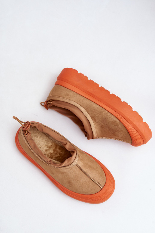 Schneestiefel Feminin mit einer Plattform Mit niedrigem Oberteil braune Farbe Izamine