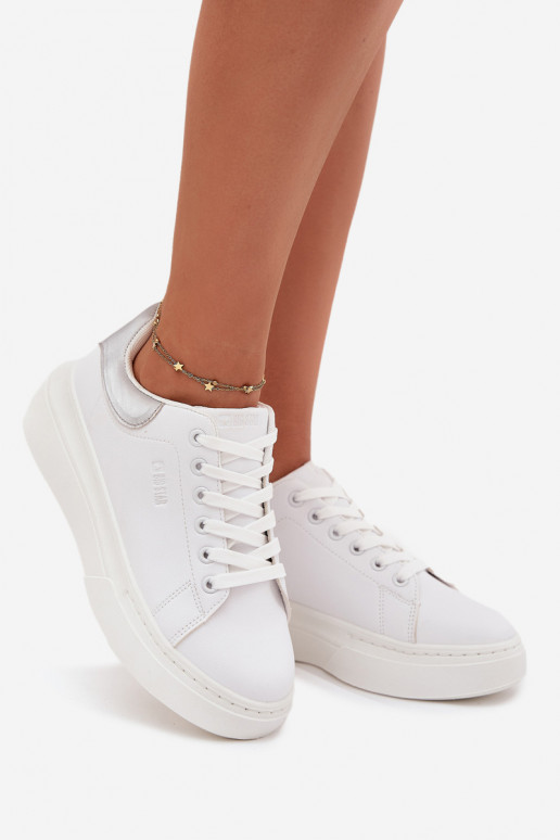 Sneakers Stilvollllschuhe Feminin mit einer Plattform Big Star SS274245 INeiß-Silberfarbe