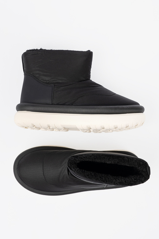 INodoodporne Schneestiefel schZuarze Farbe z futrzanym Zunętrzem