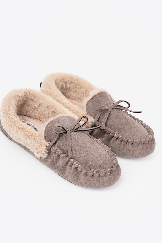 Beige kapcie mit einer Schleife i puszystym Zunętrzem typu Mokassins
