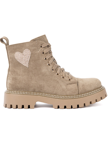 Beige hohe Reitstiefel mit Herz i grubą podeszZuą 2