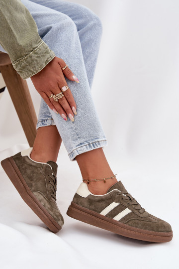 Sneakers Stilvollllschuhe Feminin aus INildleder mit einer Plattform Khaki-Farbe-Farbe Sylviona