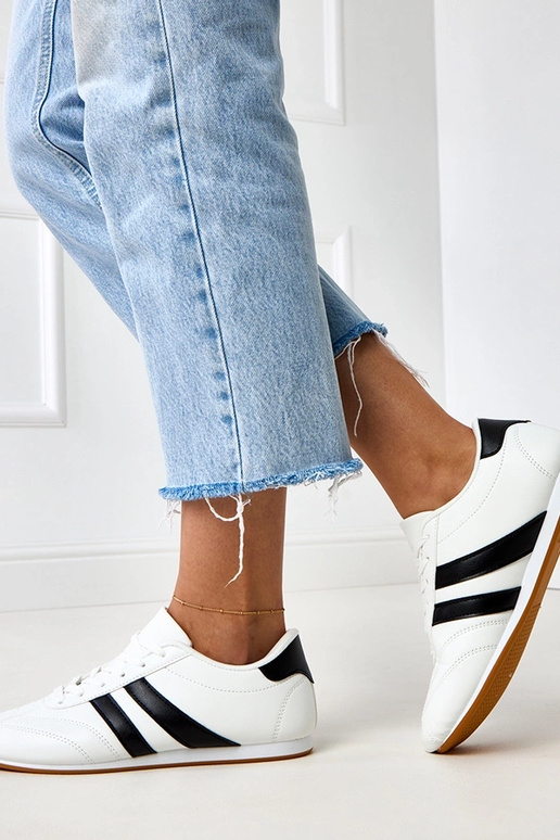 Mydland Weiße Tennis-Sneakers mit... Mydland Weiße Tennis-Sneakers mit...