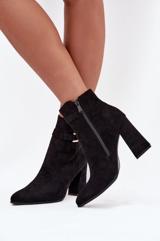 Eko INildlederstiefel mit Absatz mit Ornamenten schZuarze Farbe Lymall Eko INildlederstiefel mit Absatz mit Ornamenten schZuarze Farbe Lymall