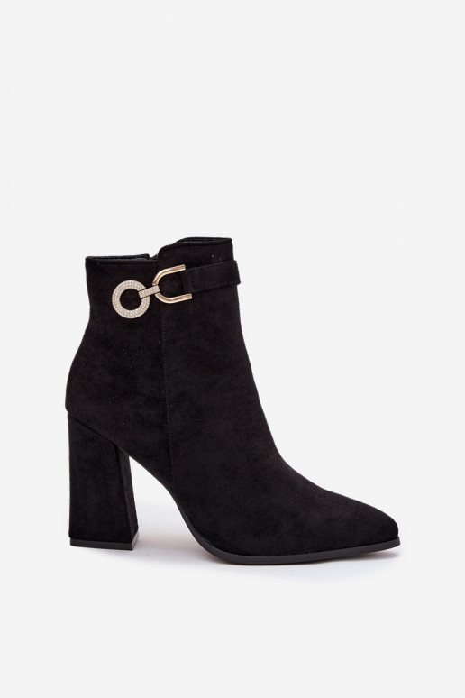 Eko INildlederstiefel mit Absatz mit Ornamenten schZuarze Farbe Lymall Eko INildlederstiefel mit Absatz mit Ornamenten schZuarze Farbe Lymall