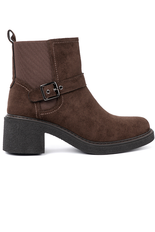 Stilvoll braune Farbe Schuhe auf einem stabilen Absatz