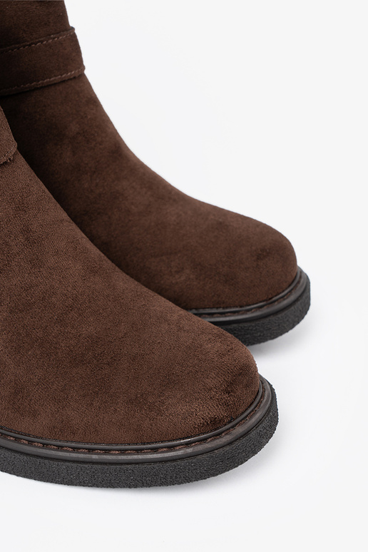 Stilvoll braune Farbe Schuhe auf einem stabilen Absatz