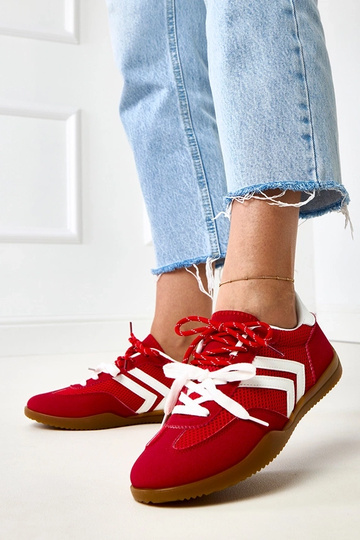 Rote Volleyball-Sneaker im Tennisstil aus Netzstoff mit weißem Einsatz Malkan 2