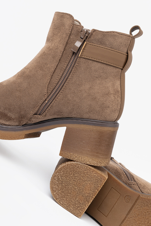 Stilvoll Schuhe Beige mit bequemem Absatz