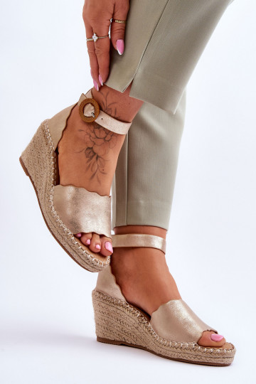 Haut Plateausandalen Comfort Shoe goldene Farbe Verola 2