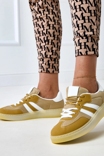 Gelbe Netz-Sneaker mit...