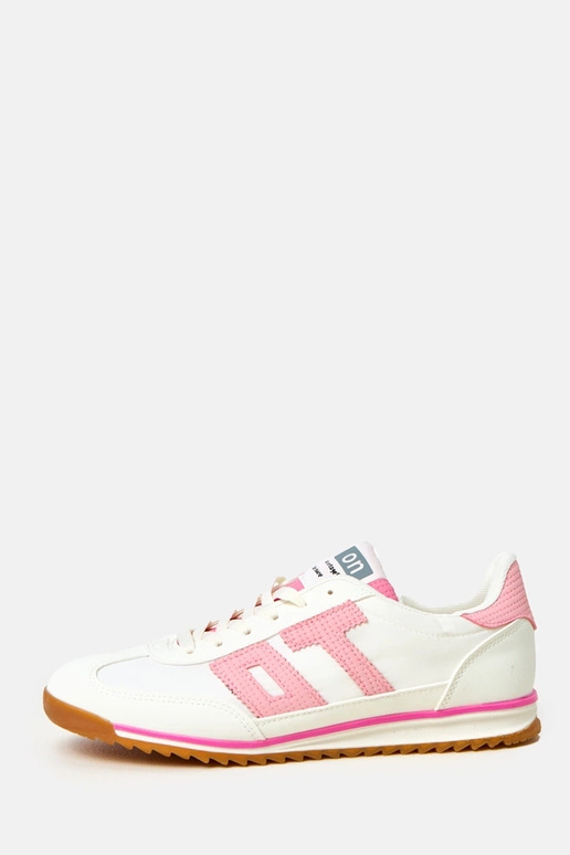 Weiße Sportschuhe mit rosa Elementen... Weiße Sportschuhe mit rosa Elementen...