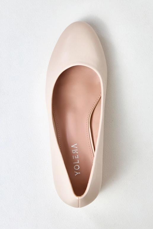 Sandfarbene flache Schuhe Polili Sandfarbene flache Schuhe Polili