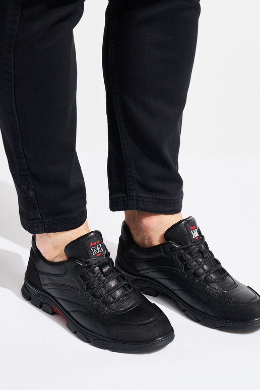 Schwarze sportliche Herrenschuhe