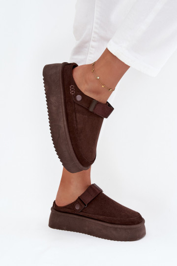 Schneestiefel Feminin mit einer Plattformmit Klebeverschlussem CzekoladoZue Jorielle