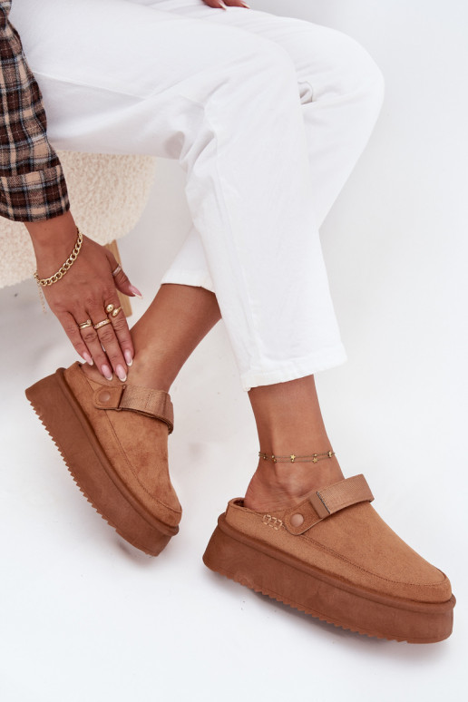 Schneestiefel Feminin mit einer Plattformmit Klebeverschlussem braune Farbe Jorielle Schneestiefel Feminin mit einer Plattformmit Klebeverschlussem braune Farbe Jorielle