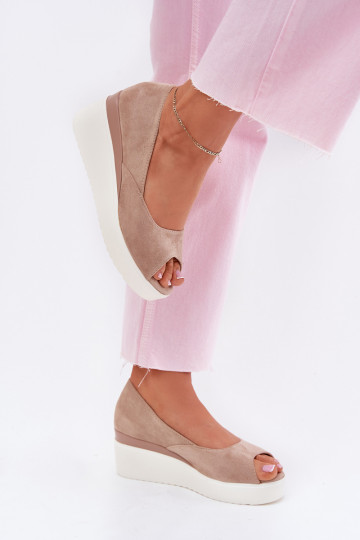 Damensandalen Auf einem Keil Z aus Öko-INildlederu Beige Velira