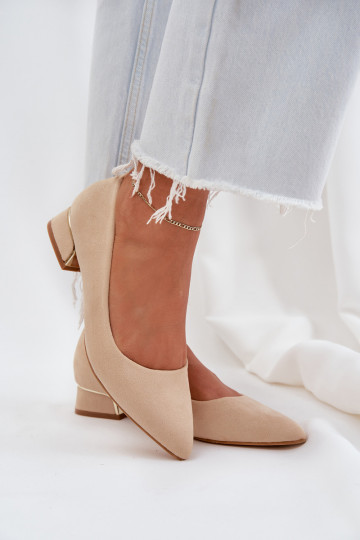 Schuhe Auf niedrigem Absatz I Szpiczastymi Noskami Beige Terilara