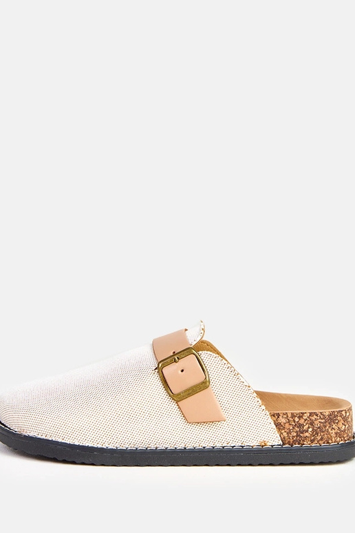 Beige Clogs auf Kork-Plateau mit... Beige Clogs auf Kork-Plateau mit...