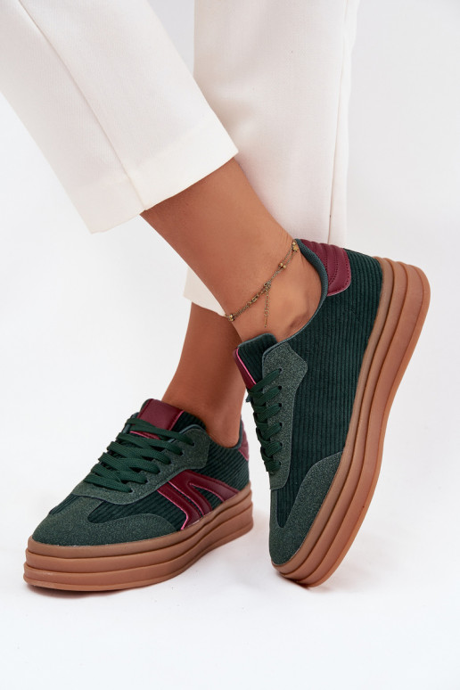 Samt Sneakers Stilvollllschuhe Feminin mit einer Plattform grüne Farbe Skye Samt Sneakers Stilvollllschuhe Feminin mit einer Plattform grüne Farbe Skye