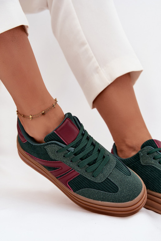 Samt Sneakers Stilvollllschuhe Feminin mit einer Plattform grüne Farbe Skye Samt Sneakers Stilvollllschuhe Feminin mit einer Plattform grüne Farbe Skye