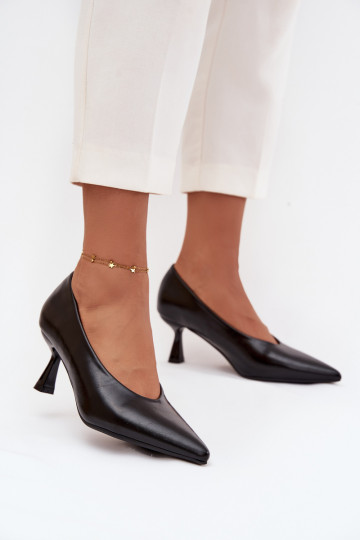 mit Lackeffekt Schuhe mit dünnen Absätzen schZuarze Farbe Gavrielle