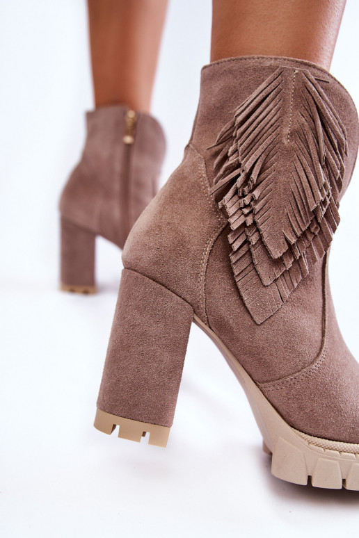 INildlederschuhe mit einer Plattform LeZuski Shoes 3251 Cappuccino-Farbe INildlederschuhe mit einer Plattform LeZuski Shoes 3251 Cappuccino-Farbe