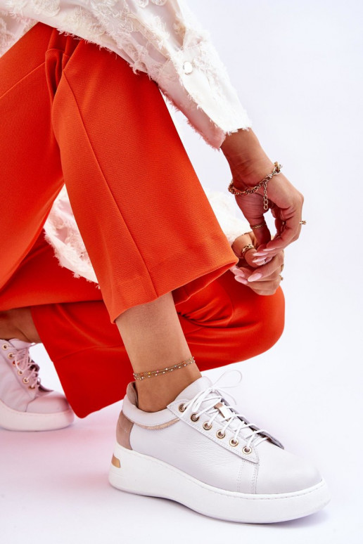 Feminin Haut Turnschuhe mit einer Plattform Zueiße Farbe Caressa Feminin Haut Turnschuhe mit einer Plattform Zueiße Farbe Caressa