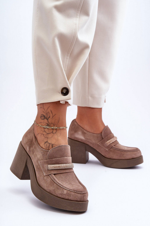 aus INildleder Schuhe mit Absätzen mit Ornamenten Beige Lemar Gelanor aus INildleder Schuhe mit Absätzen mit Ornamenten Beige Lemar Gelanor