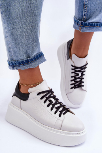 Feminin Turnschuhe Haut mit einer Plattform INeiß-schZuarze Farbe Lemar 10150