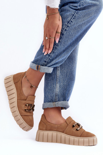 Damen Wildleder Schuhe mit Plateau und Ornamenten in Sandfarbe LeĮskis 3398