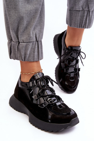 Damen-Ledersport Schuhe mit Lackeffekt M01/2 Zazoo in schwarzer Farbe