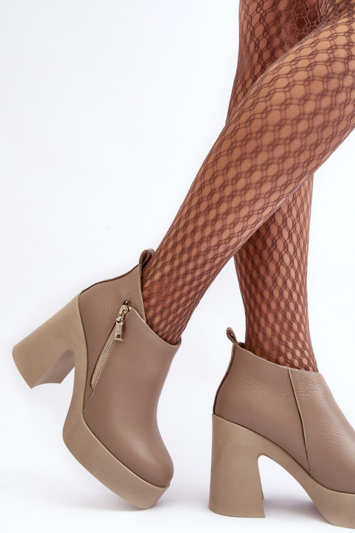 Damenstiefel Auf einer riesigen Stange mit Reißverschlüssen 1755 Zazoo Beige Damenstiefel Auf einer riesigen Stange mit Reißverschlüssen 1755 Zazoo Beige